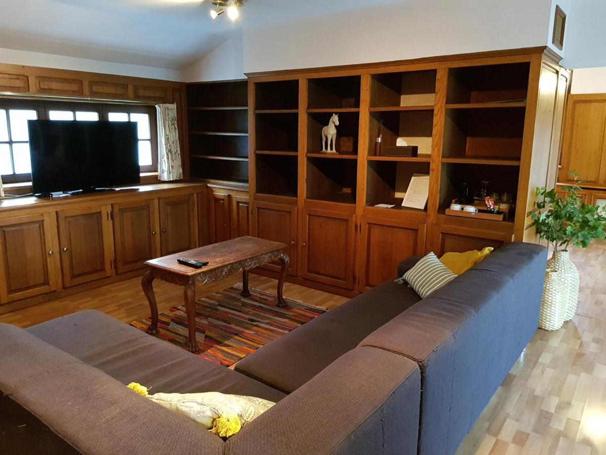 La Bergerie De Lives Bed & Breakfast นามูร์ ภายนอก รูปภาพ